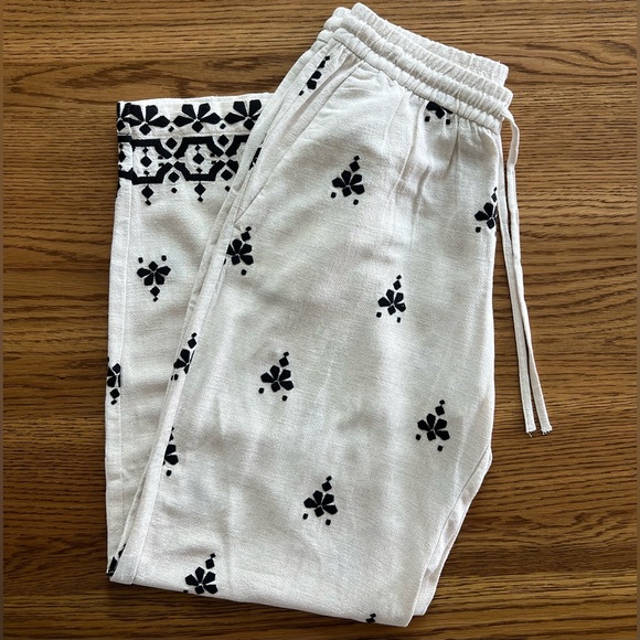 Zara EMBROIDERED WIDE LEG PANTS - Picture 5 of 15